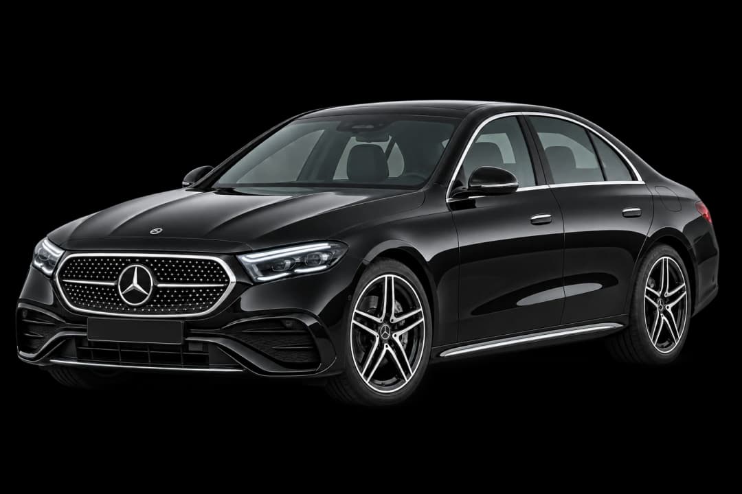 مرسيدس E 200 AMG Line أو ما يماثلها